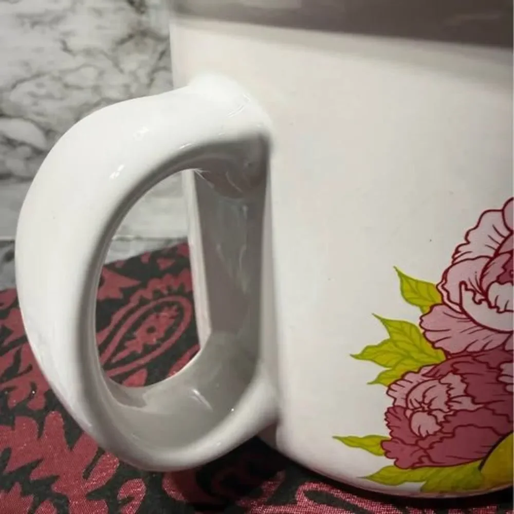 Frida Kahlo Ceramic Camper Coffee Mug - Pink Interior - Like New